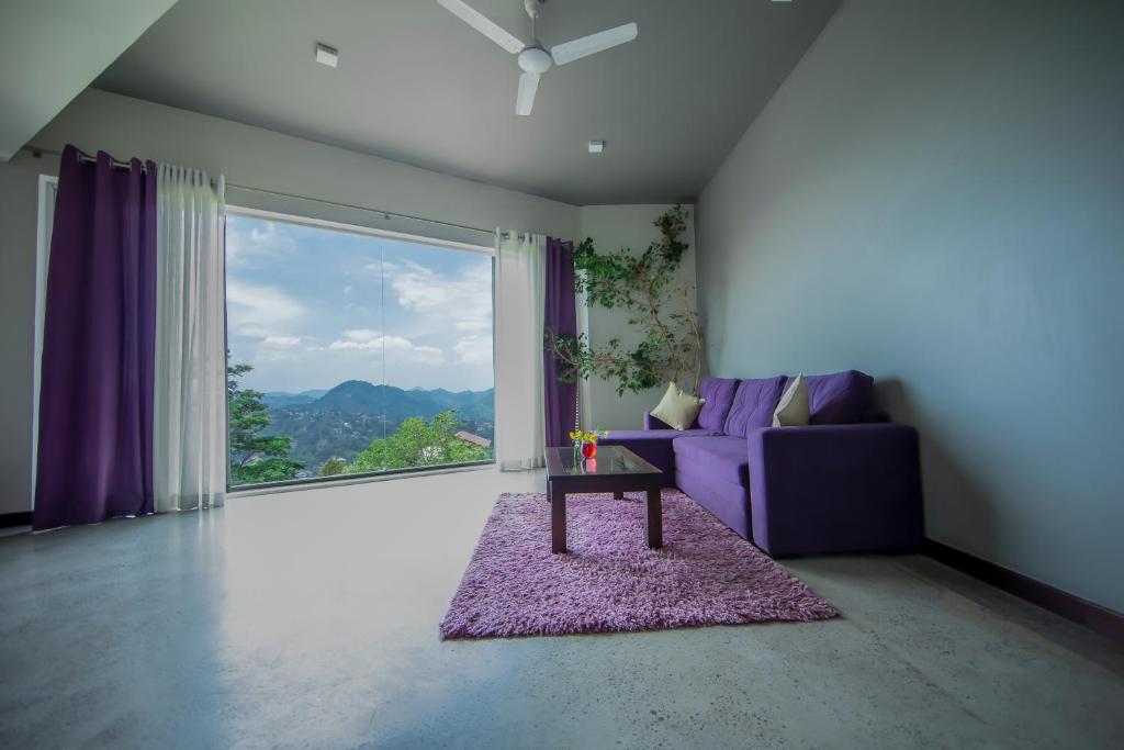 Hanthana Hotel - Skyloft Kandy